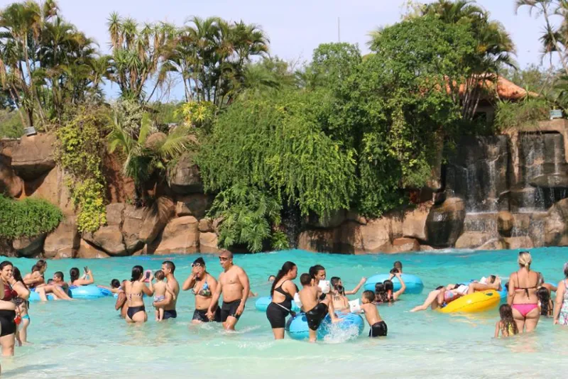 Piscina de ondas