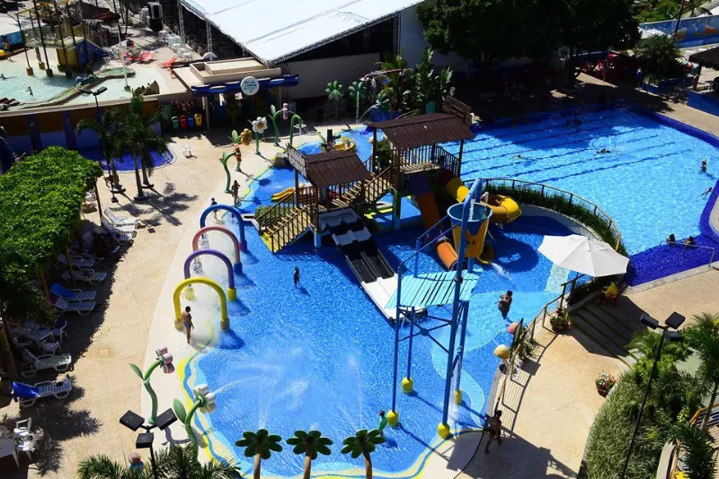 Foto do playgroud para crianças