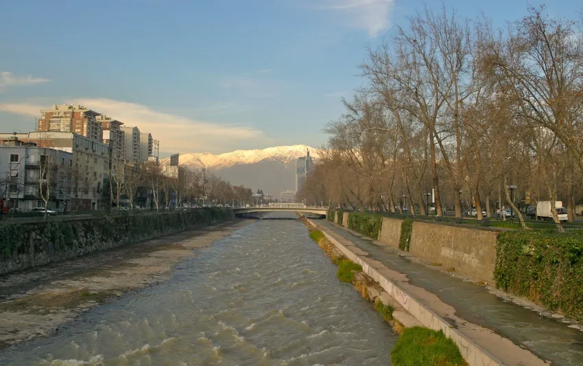 Imagem 2 de Santiago