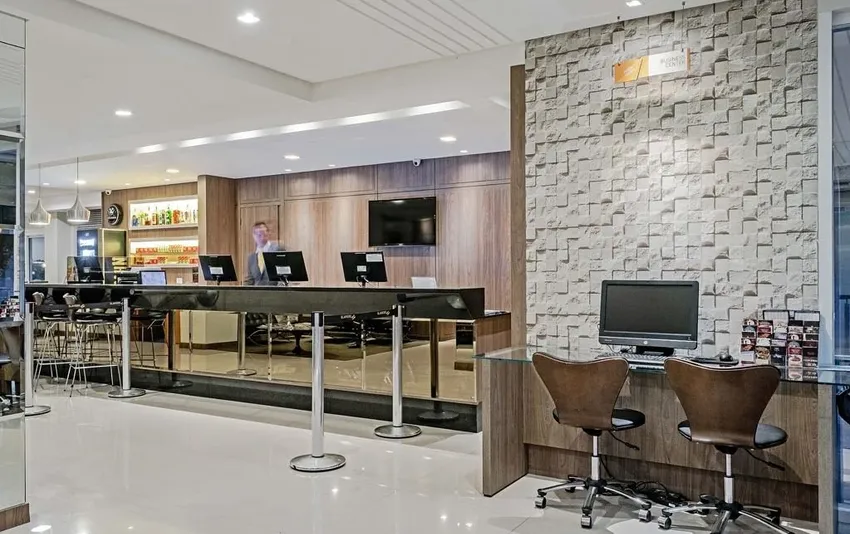 Imagem 4 do Slim Curitiba Av. das Torres