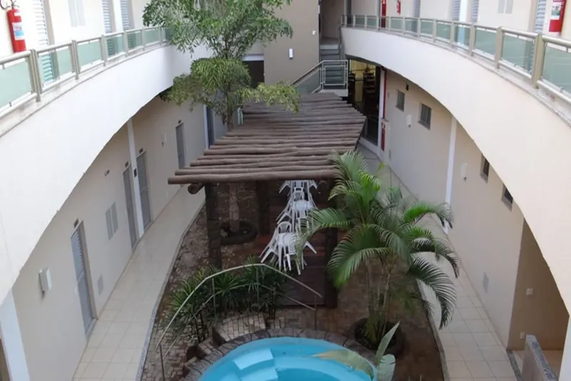 Foto do jardim do hotel