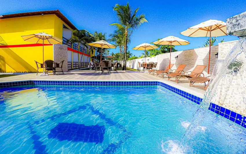 Foto da cascata da piscina