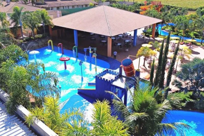 Foto aérea do hotel
