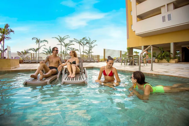 Foto de uma das piscinas do hotel