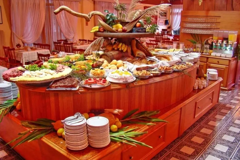 Foto das comidas servidas no restaurante