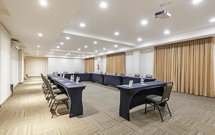 Foto da sala de eventos
