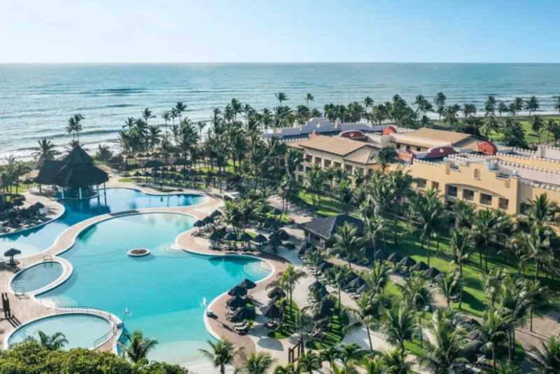 Foto aérea das piscinas