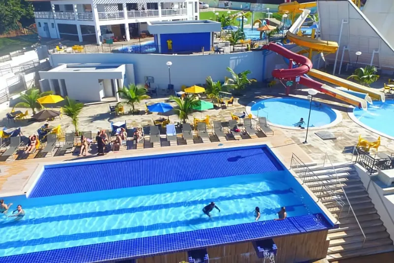 Foto das piscinas