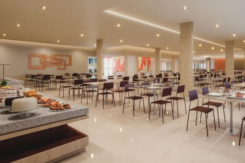Foto do restaurante do hotel