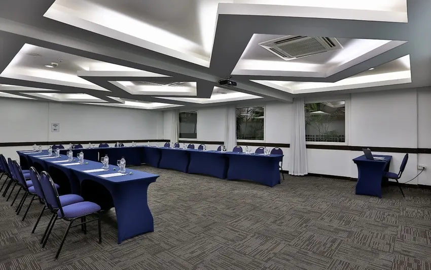 Foto da sala de eventos