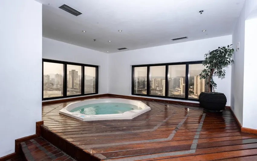 Foto da piscina de hidromassagem