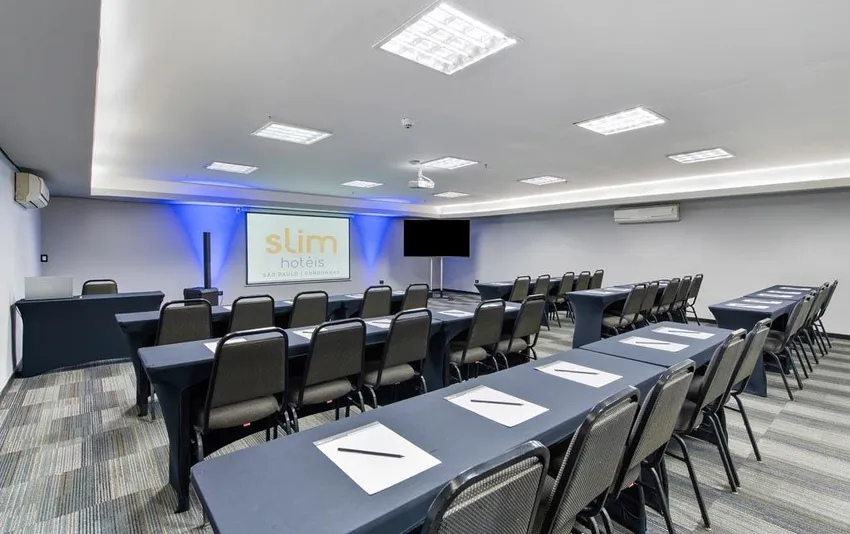 Foto da sala de eventos