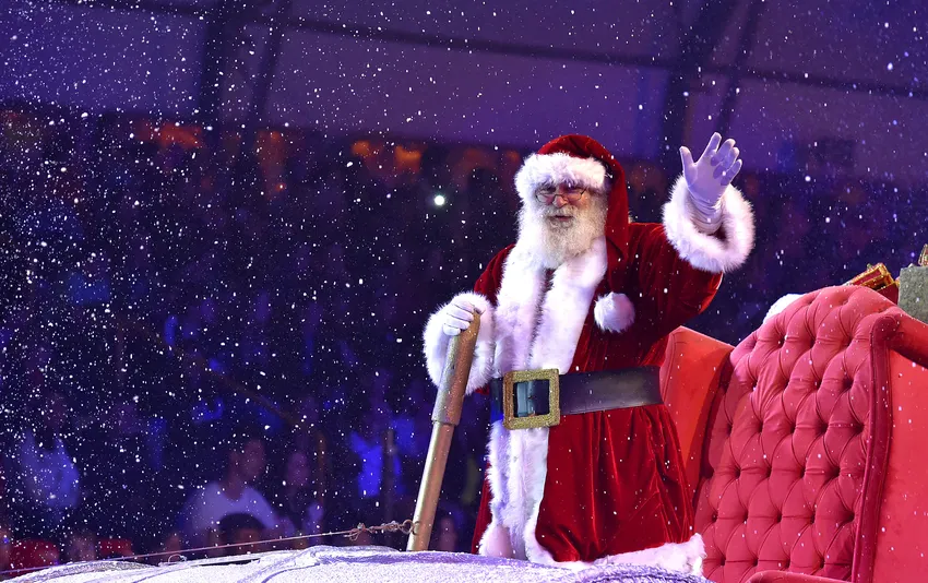 Foto de Papai Noel abanando